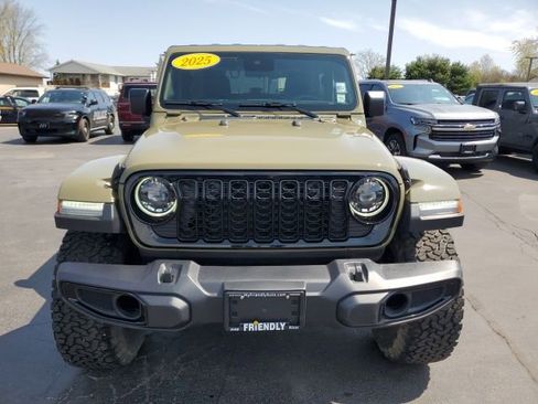 Used 2025 Jeep Wrangler Sport AWD/4WD image 8