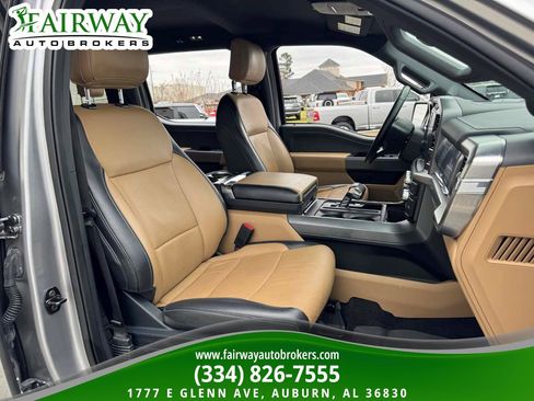 Used 2021 Ford F150 Lariat image 12