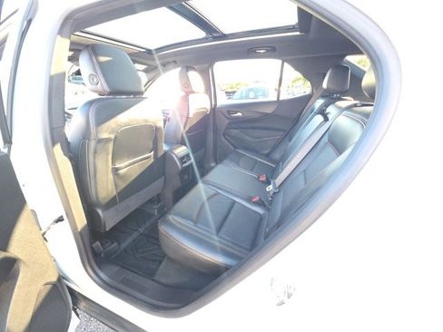 Used 2023 Chevrolet Equinox RS w/ RS Leather Package image 27