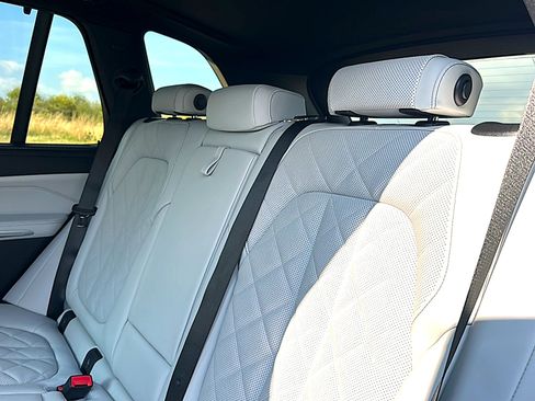 New 2026 BMW X5 M60i AWD/4WD image 16