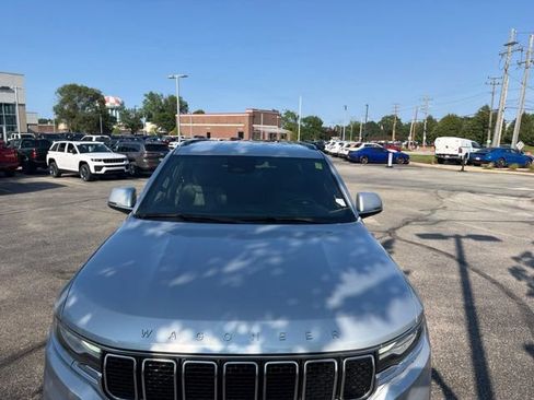 Used 2022 Jeep Wagoneer Series II AWD/4WD image 8