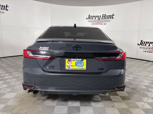 Used 2025 Toyota Camry XSE w/ Premium Plus Package AWD/4WD image 5
