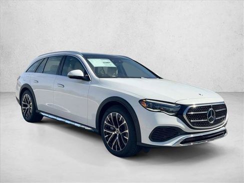 New 2026 Mercedes-Benz E 450 4MATIC All-Terrain Wagon image 7
