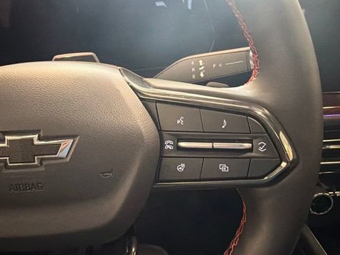 Used 2025 Chevrolet Traverse RS w/ LPO, Floor Liner Package AWD/4WD image 38