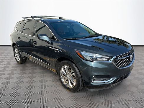 Used 2018 Buick Enclave Avenir image 4