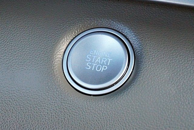 Certified 2026 Hyundai Elantra Sport FWD image 39