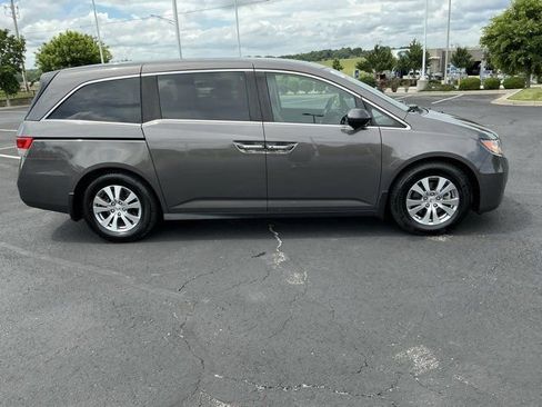 Used 2014 Honda Odyssey EX image 2