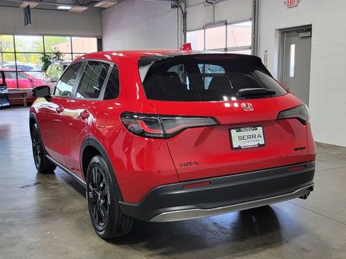 Certified 2026 Honda HR-V Sport image 7