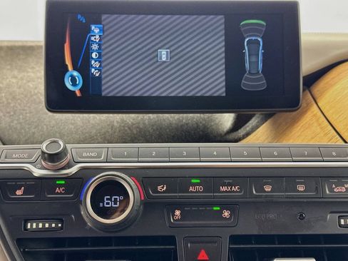 Used 2015 BMW i3 w/ Range Extender RWD image 17
