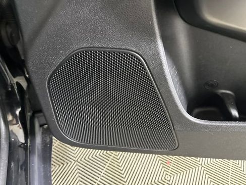 Used 2020 Jeep Cherokee Latitude image 40