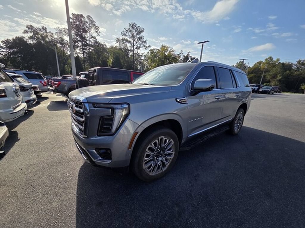 Used 2025 GMC Yukon Elevation w/ LPO, Floor Liner Package RWD image 3