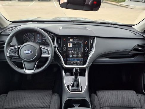 Certified 2025 Subaru Outback Premium image 5