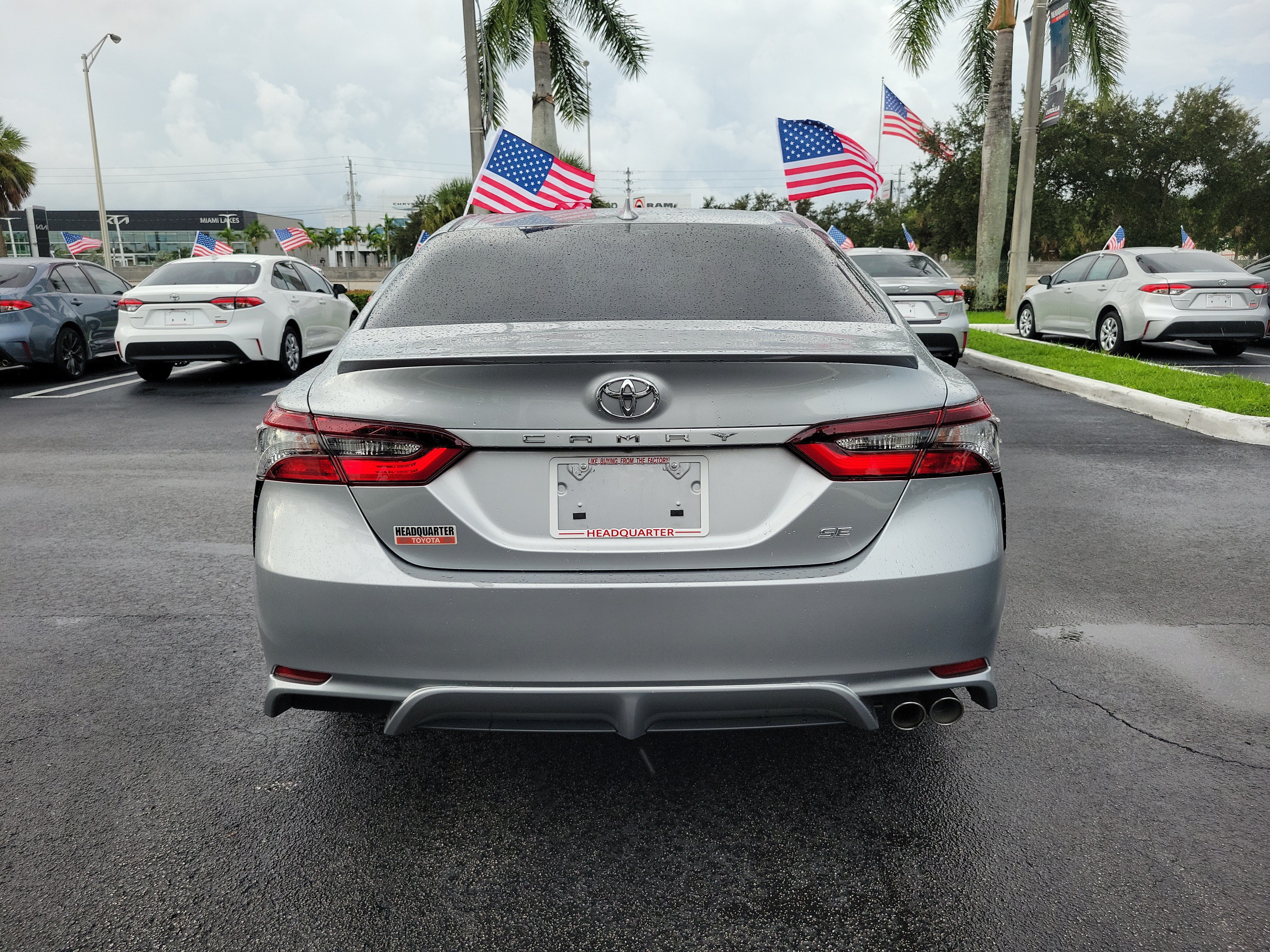 Used 2022 Toyota Camry SE FWD image 10