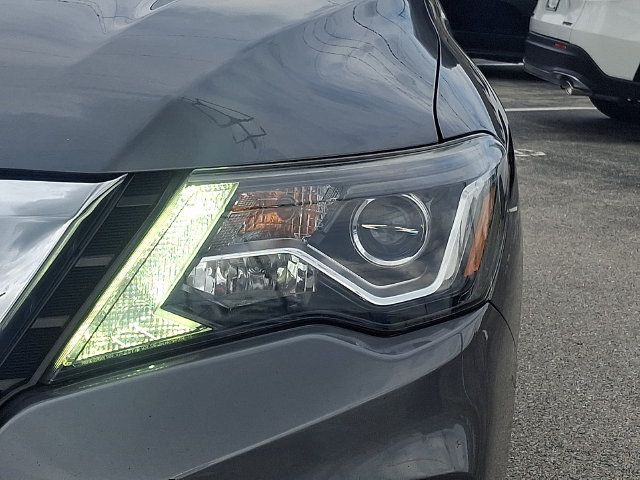 Used 2019 Nissan Pathfinder SL AWD/4WD image 12