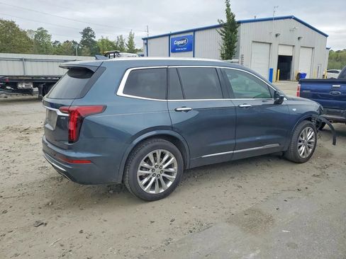 Used 2020 Cadillac XT6 Premium Luxury FWD image 3