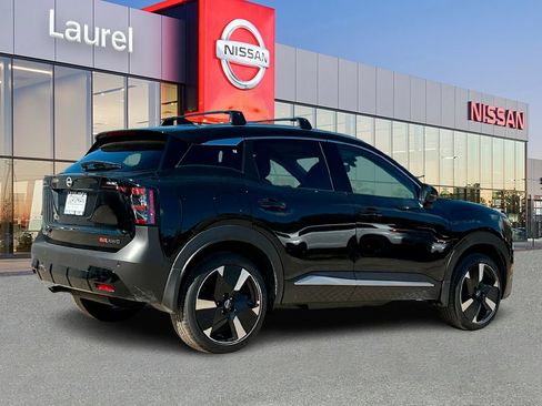 New 2026 Nissan Kicks SR w/ Cold Weather Package AWD/4WD image 2