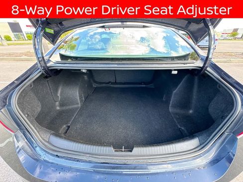 Used 2023 Chevrolet Malibu LT image 10