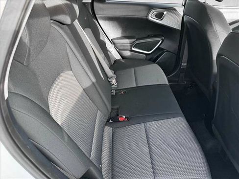 Used 2024 Kia Soul LX w/ Option Group 015 FWD image 18