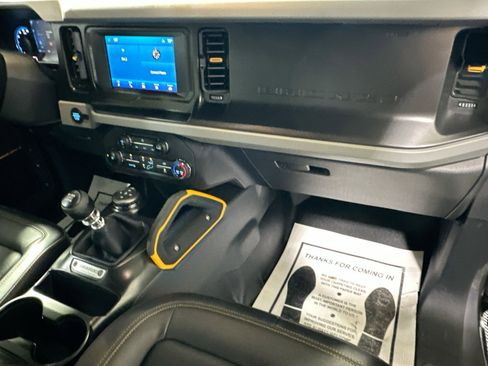 Used 2021 Ford Bronco Badlands image 34