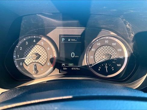 Used 2019 Hyundai Veloster 2.0 Premium image 12