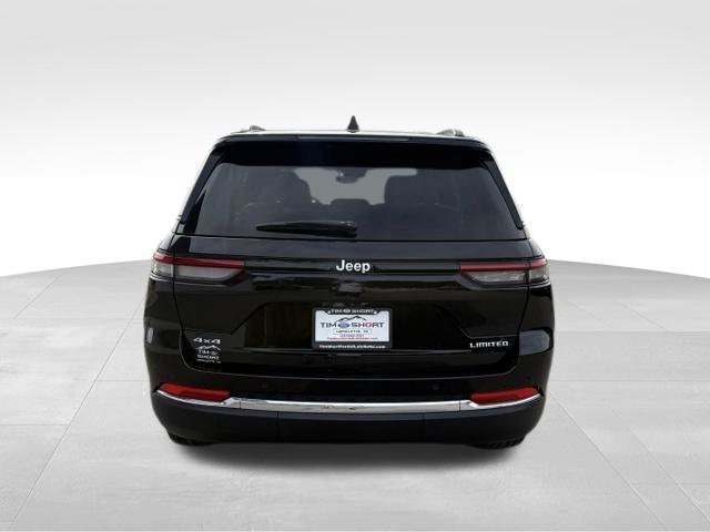 Used 2024 Jeep Grand Cherokee Limited AWD/4WD image 10
