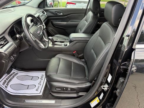 Used 2019 GMC Acadia SLT FWD image 8