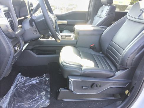 New 2026 Ford F250 Platinum image 14