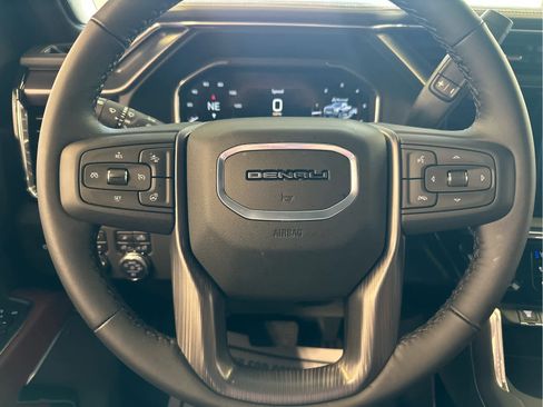 New 2025 GMC Sierra 2500 Denali Ultimate image 44