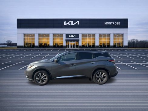 Used 2015 Nissan Murano SV AWD/4WD image 6