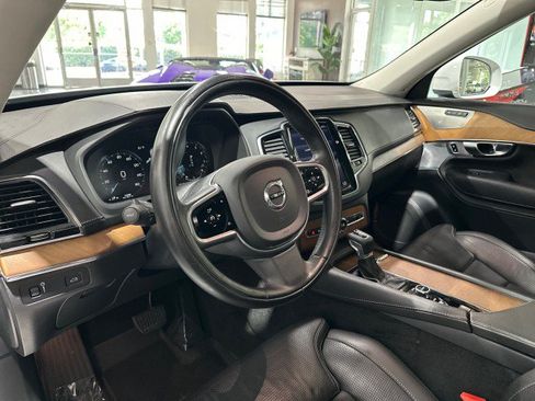 Used 2017 Volvo XC90 T6 Inscription w/ Vision Package AWD/4WD image 40