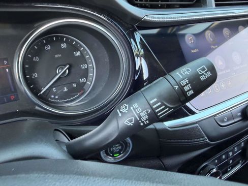 Certified 2020 Buick Encore GX Select AWD/4WD image 25