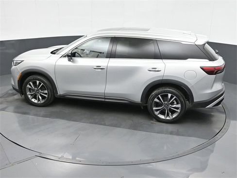 Used 2023 INFINITI QX60 Luxe image 27