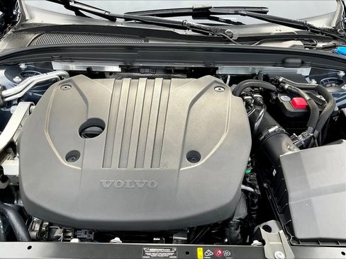 New 2026 Volvo V60 B5 Cross Country Plus w/ Climate Package image 13