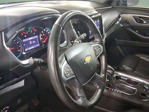 Used 2023 Chevrolet Traverse LT image 26