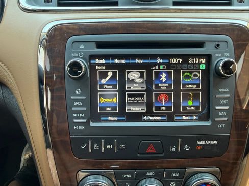 Used 2017 Buick Enclave Leather w/ Enclave Sport Touring Edition AWD/4WD image 39