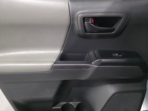Used 2023 Toyota Tacoma SR AWD/4WD image 11