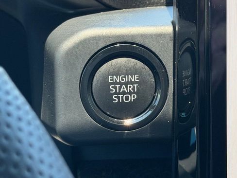 Used 2024 Toyota Tacoma Limited w/ Limited Package (LT) AWD/4WD image 45