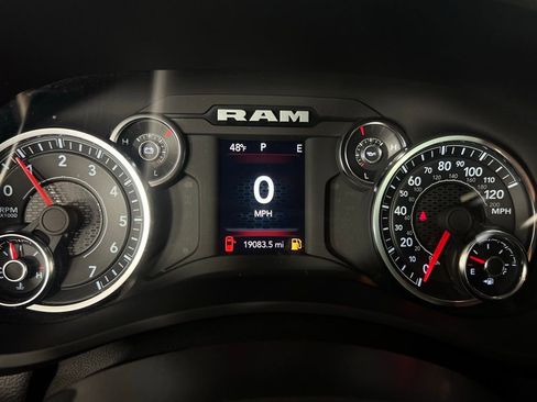 Used 2024 RAM 2500 Big Horn w/ Bed Utility Group image 18