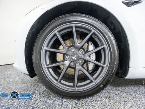 Used 2023 Tesla Model 3 Standard Range RWD image 45