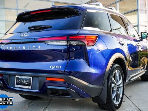 Certified 2025 INFINITI QX60 Luxe image 9