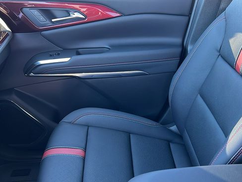 New 2026 Chevrolet Traverse RS w/ LPO, Floor Liner Package image 22