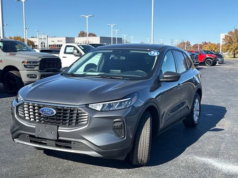 Used 2025 Ford Escape Active image 7