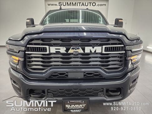 New 2026 RAM 2500 Big Horn AWD/4WD image 24