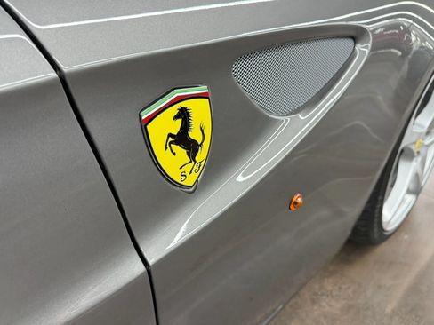 Used 2012 Ferrari FF AWD/4WD image 34