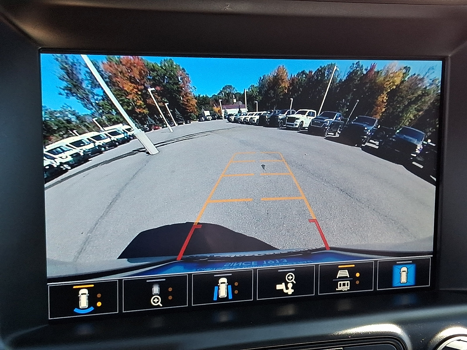 Certified 2023 GMC Terrain AT4 w/ Tech Package AWD/4WD image 18