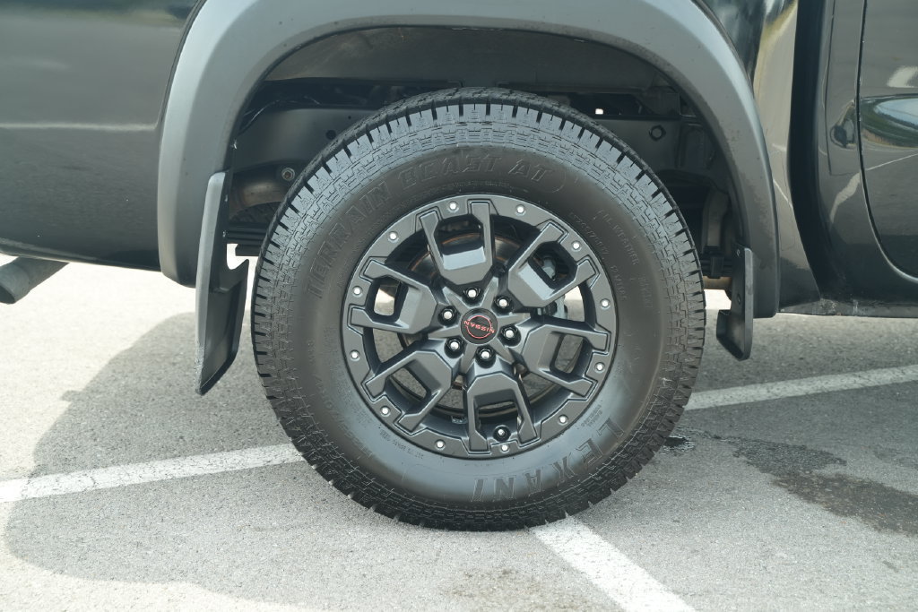 Used 2022 Nissan Frontier Pro-X w/ Pro-X Premium Package RWD image 45