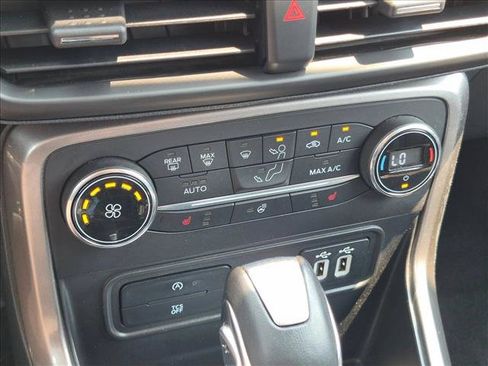 Certified 2020 Ford EcoSport SES AWD/4WD image 17