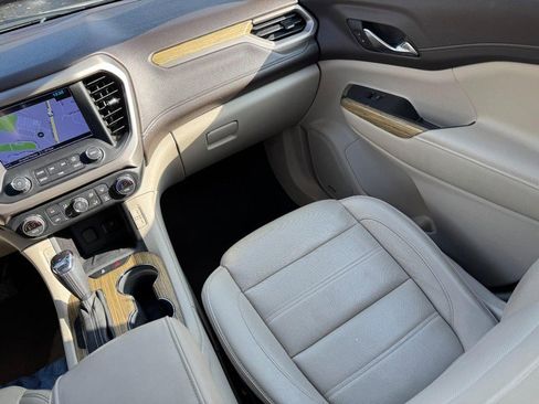 Used 2019 GMC Acadia Denali w/ Technology Package image 15