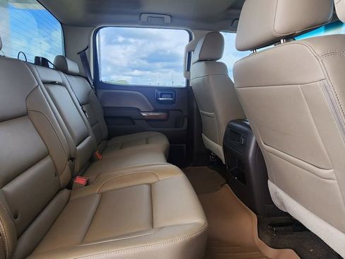 Used 2017 GMC Sierra 2500 SLT w/ Duramax Plus Package AWD/4WD image 18