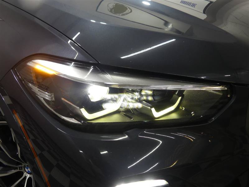 Used 2020 BMW X5 M50i w/ Premium Package AWD/4WD image 15